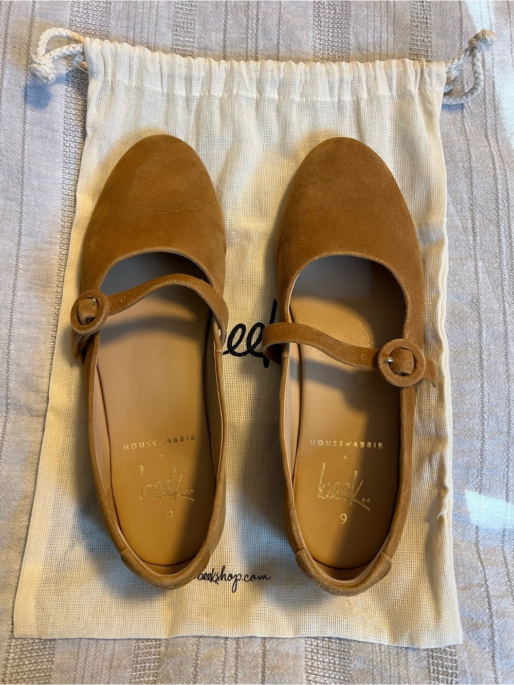 Beek: Crane Flat - caramel suede, size 9 EUC
